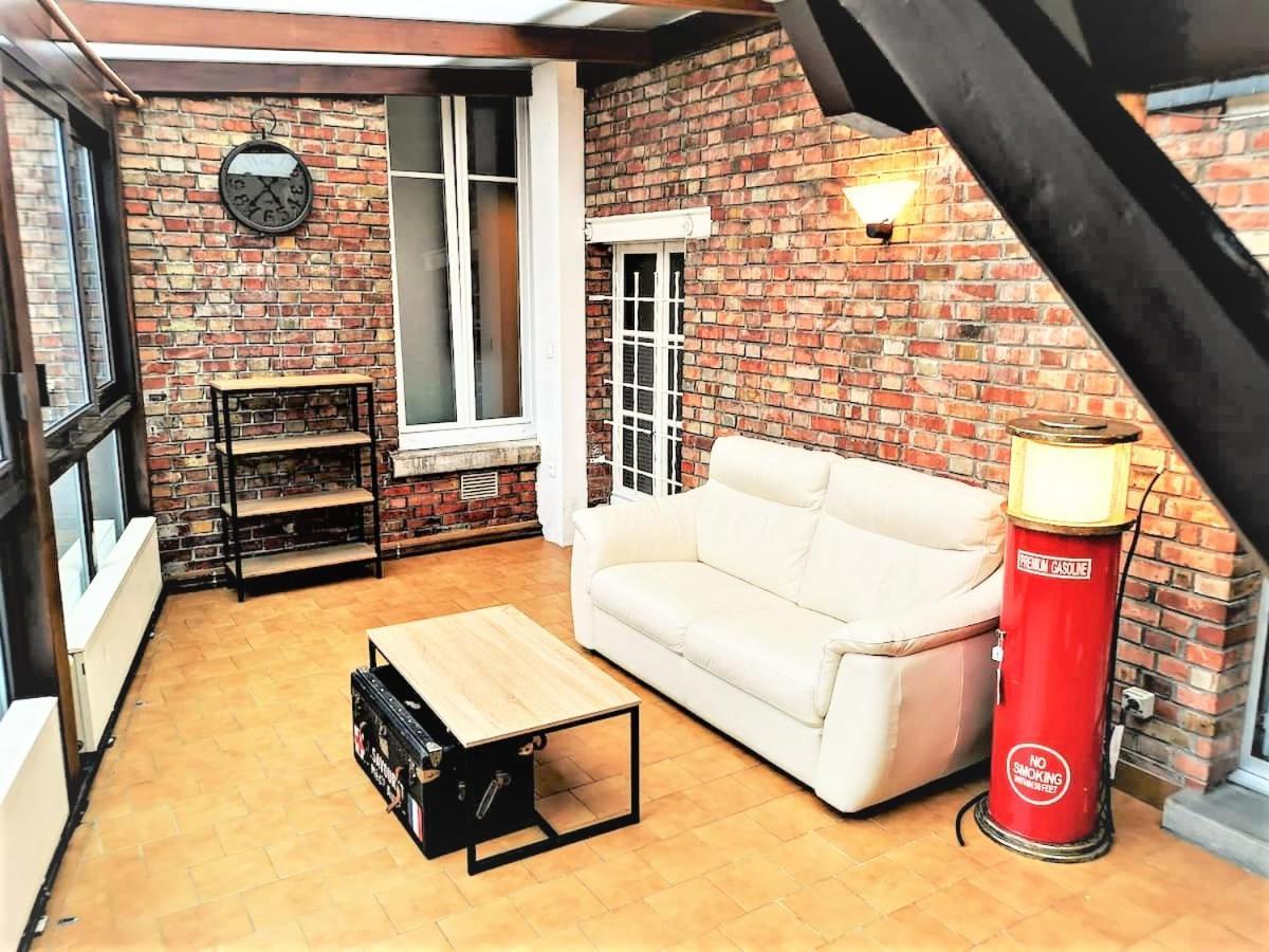 Greyhound - Grand Appartement Centre-Ville Soissons Exterior foto